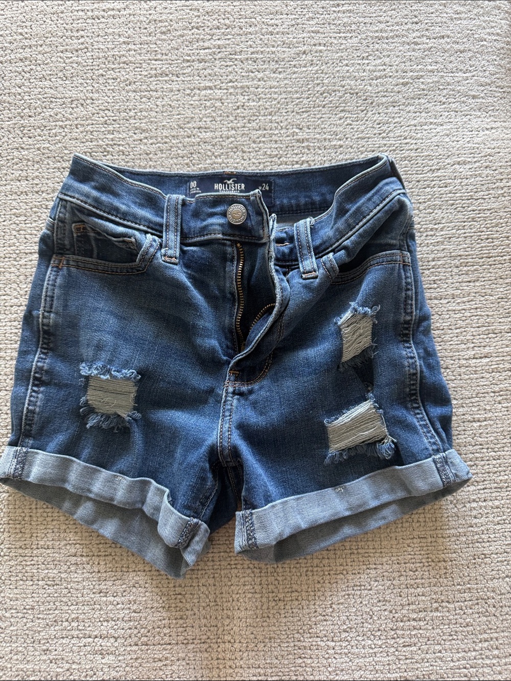 Hollister shorts 00